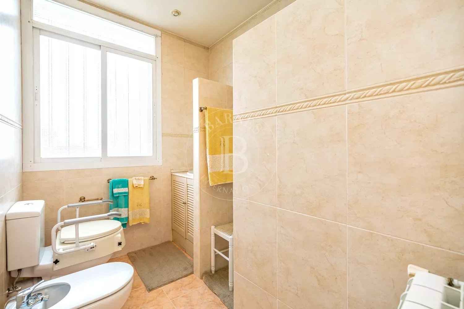 Efe581259221523303b765b61e3a8b00 eb55c7534f 1500 original - Attribut alt par défaut.