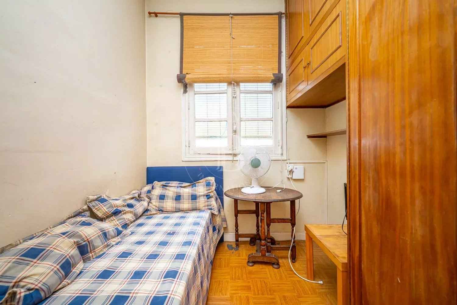 06c4a7f64a1545c730b39d73457fbe79 d30329c3c1 1500 original - Attribut alt par défaut.