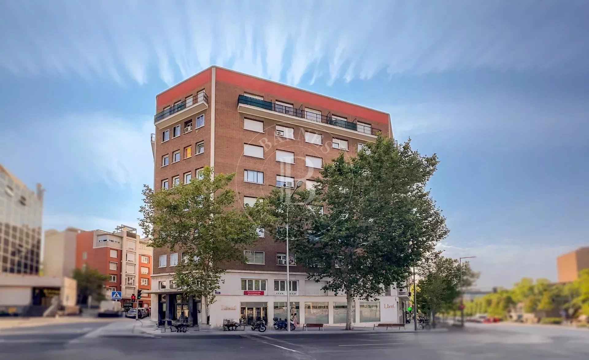 C02b95fbe67342db199fa812cc12b6cb db8f873301 1920 original - Attribut alt par défaut.