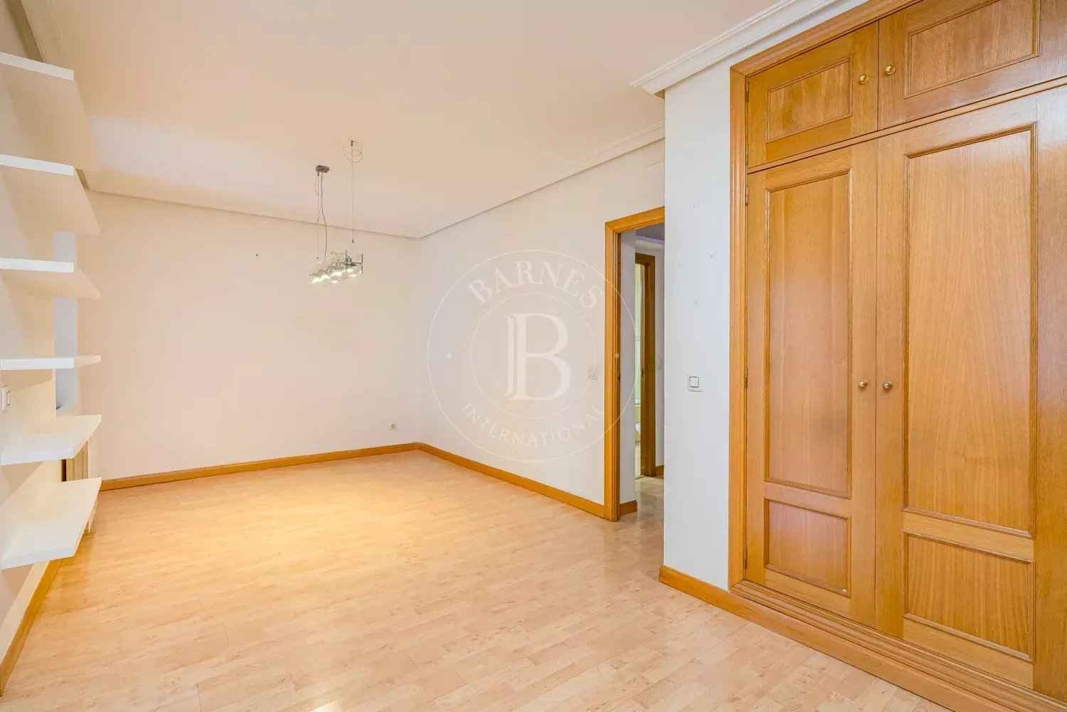 Aad7ccf205f1650a31840f7c2f07b1ff 915eb3daf0 1500 original - Translation missing: en.helpers.application.image_tag.default_alt