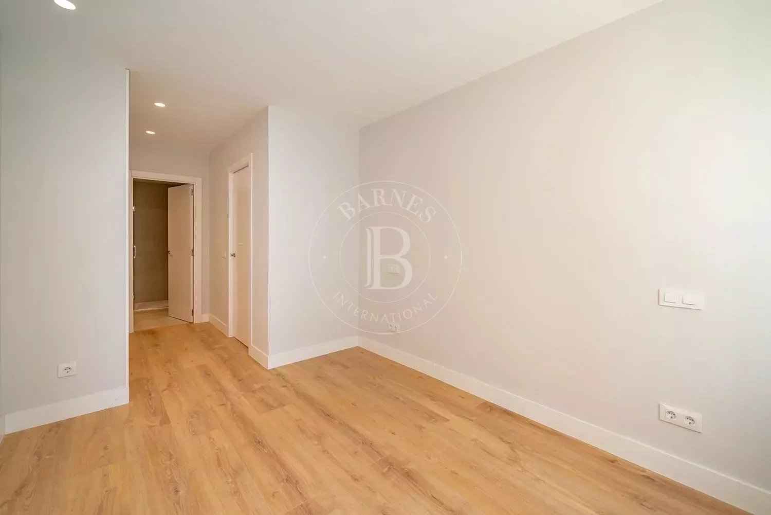 0f4bbda422340e9bbbbf8e9069e55f49 02b375f020 1500 original - Attribut alt par défaut.