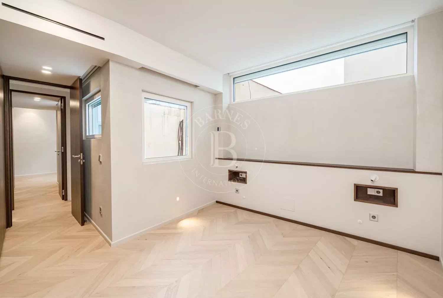 81718c20373b63053a824c2fbcee61f7 8172596ec7 1500 original - Attribut alt par défaut.