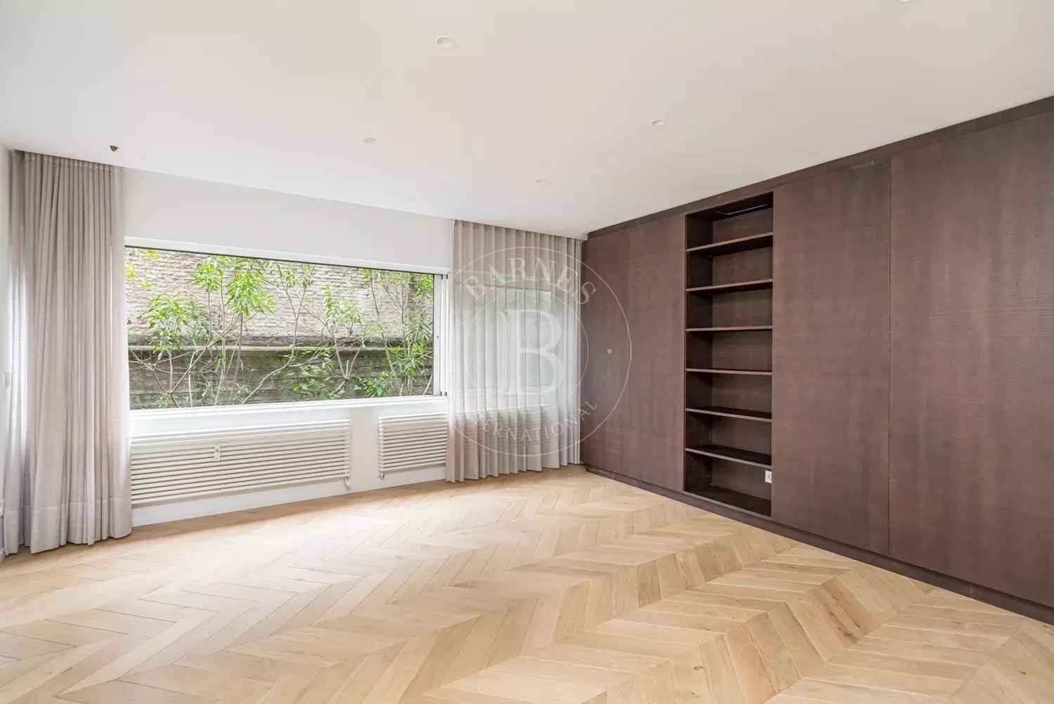 D7296db6427cc073b7335cd1a4e7a8fb d1b4b7e4b6 1500 original - Translation missing: en.helpers.application.image_tag.default_alt