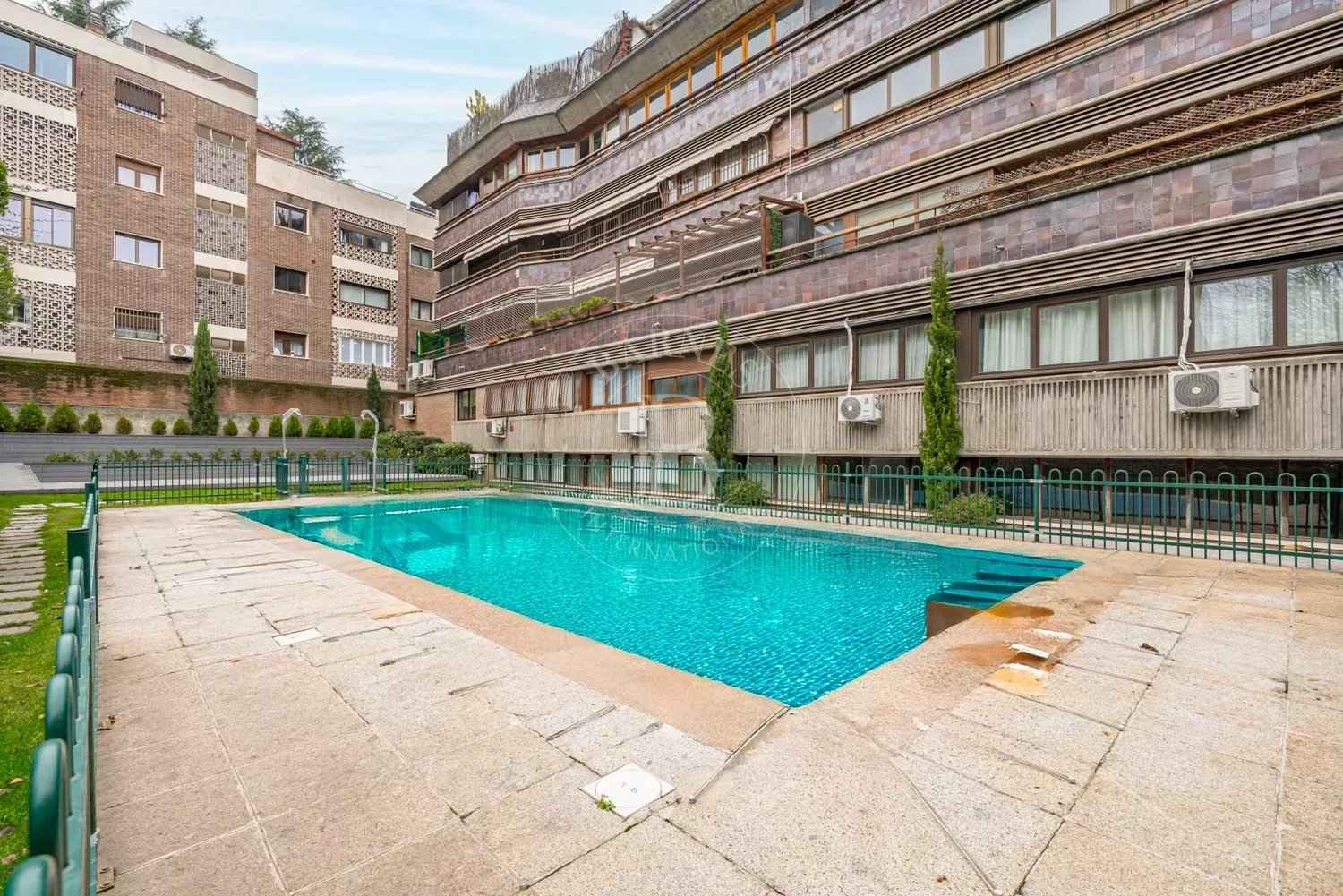 0f1c74a6d59537b9456991cb7eea5325 e5f806ee72 1500 original - Translation missing: en.helpers.application.image_tag.default_alt