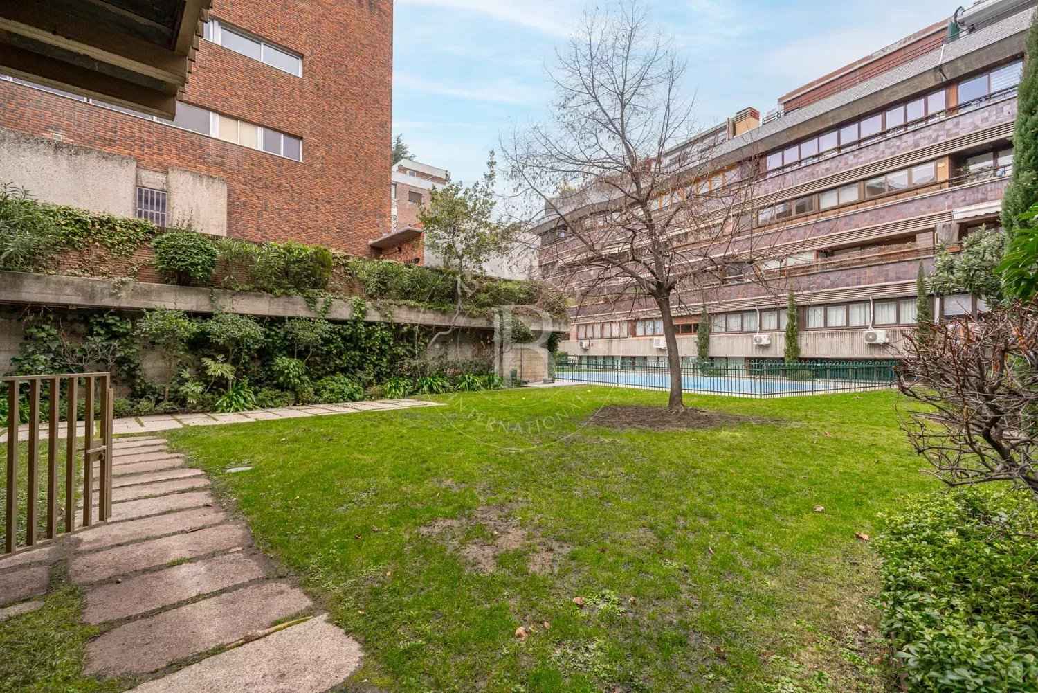 2eabdf0974ba940de4001438fa0f7300 bc10587fff 1500 original - Translation missing: en.helpers.application.image_tag.default_alt