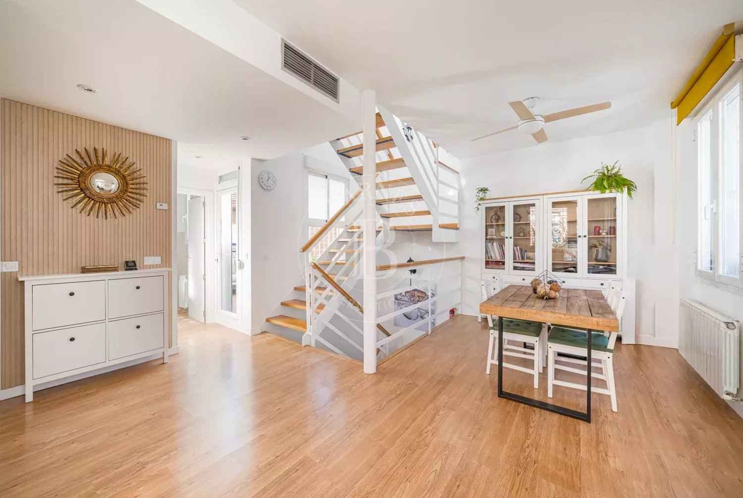 C64e100e8764c433c30d7c180f2abcfb 775987a026 1500 original - Attribut alt par défaut.