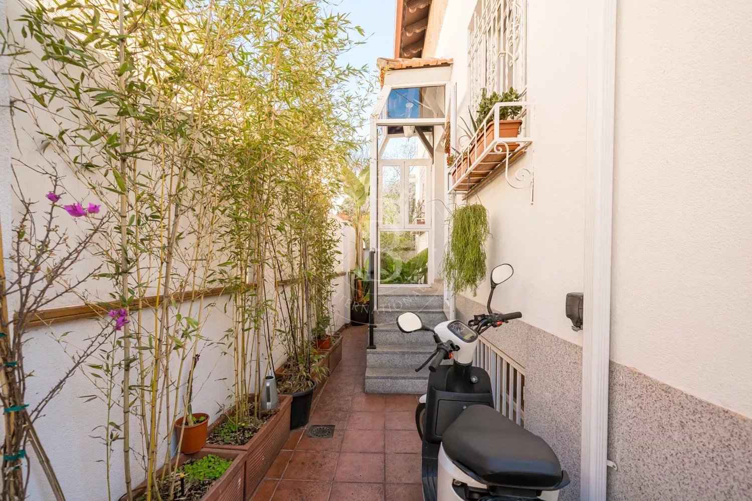 D87702dc96aadd0240feec30e567277f 3ec0d25d61 1500 original - Attribut alt par défaut.