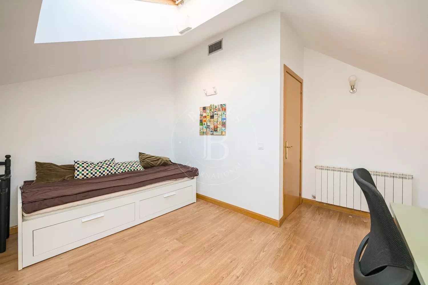 Bfd465c798022891c57d21f8bfe7ccfc c3b64295b2 1500 original - Attribut alt par défaut.