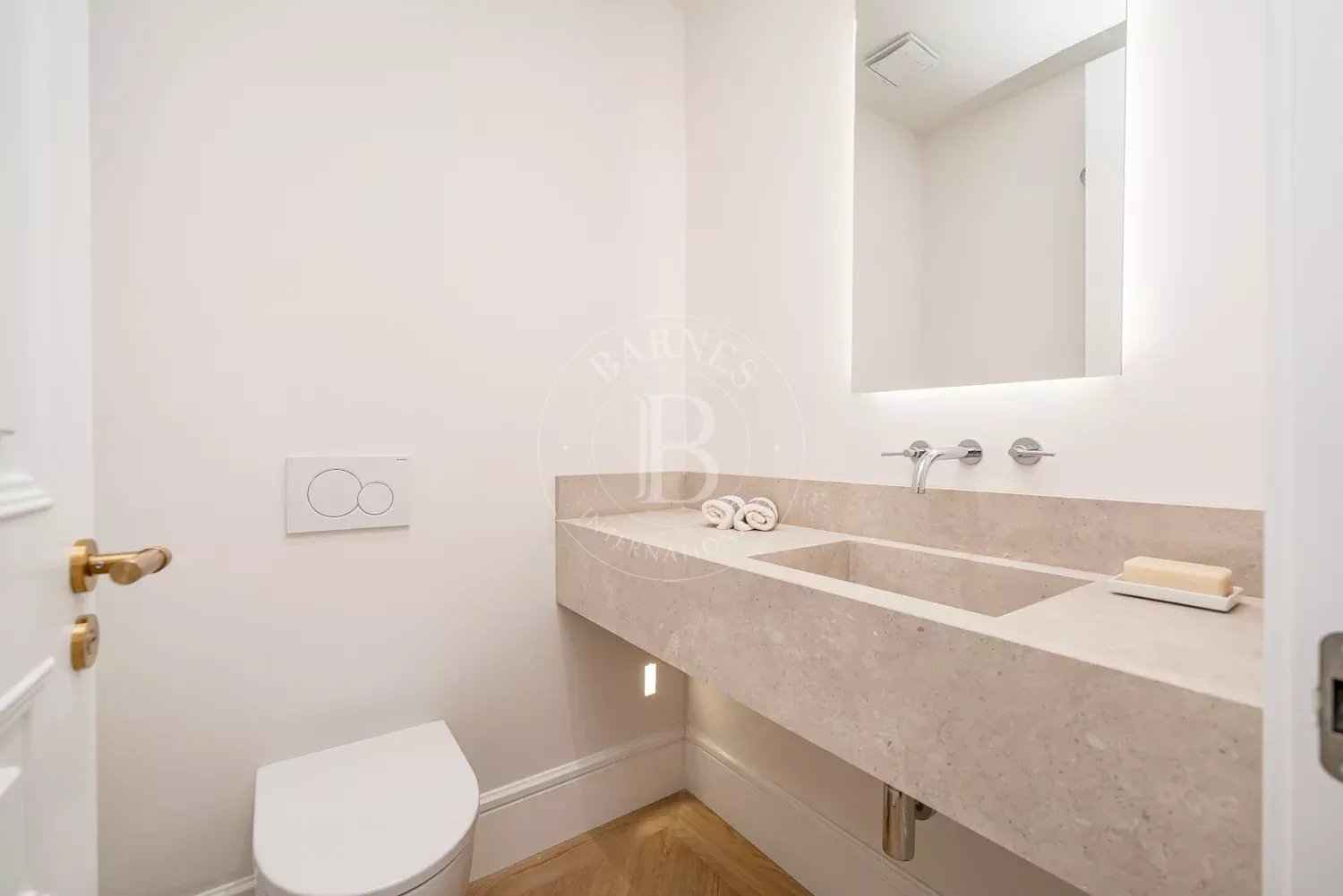 7146935fc92b5cd046a3ff491caa9780 b40ee1c2a7 1500 original - Attribut alt par défaut.