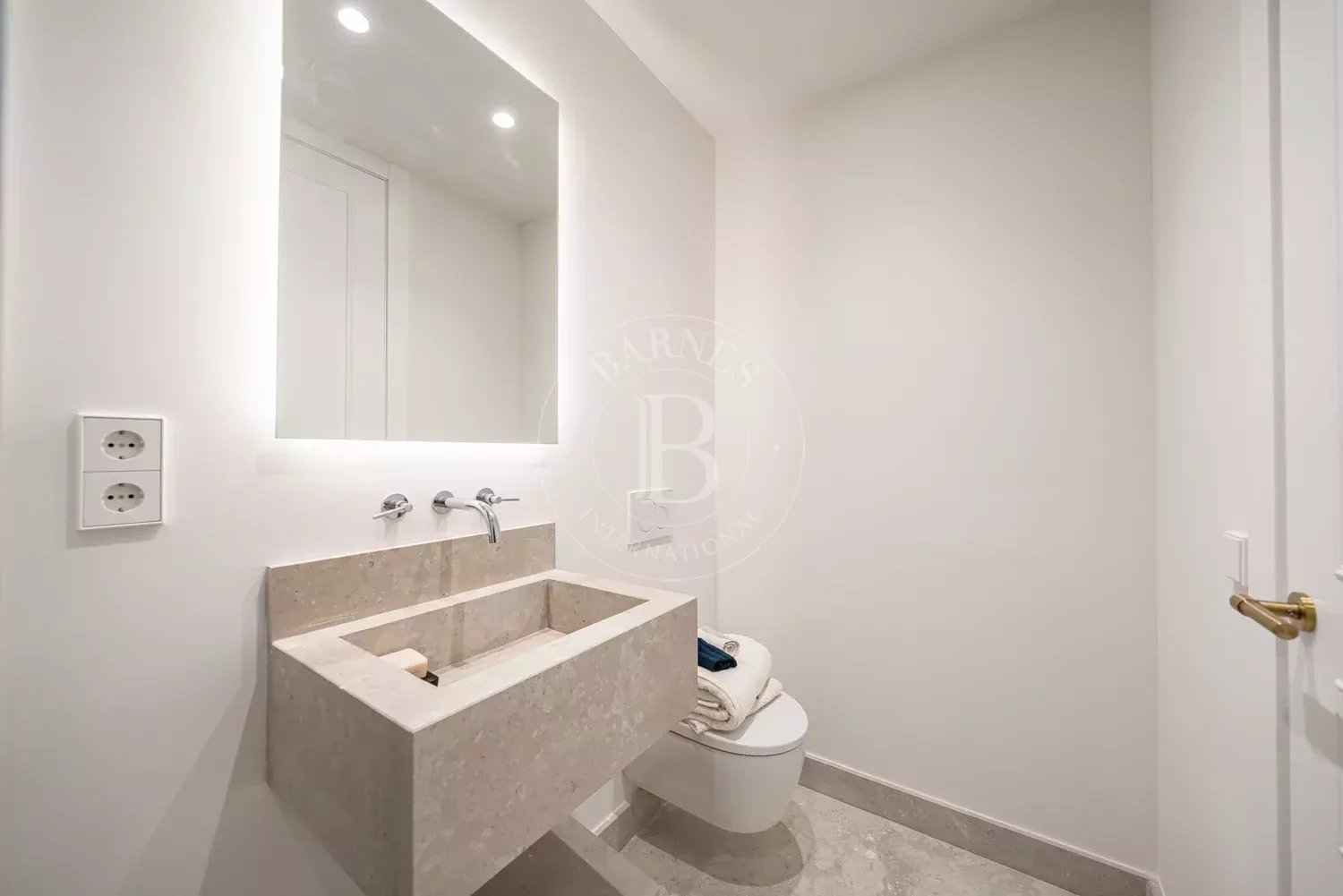 8f7716a690402f1ae3980dd9fb574016 c05710f96e 1500 original - Attribut alt par défaut.