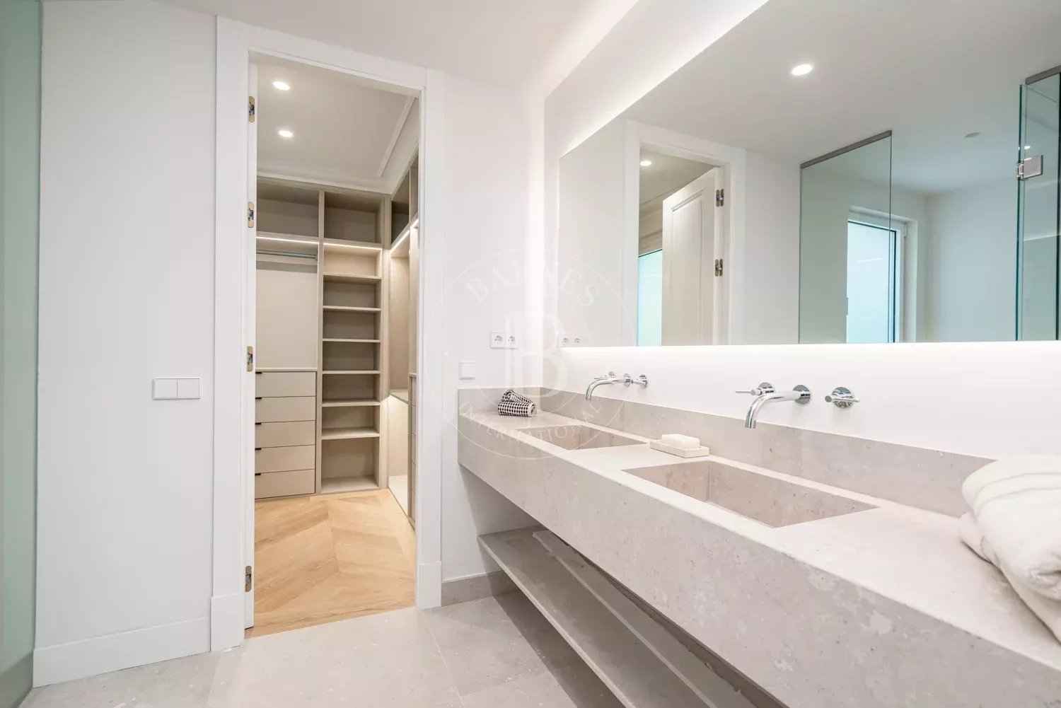 503c8d060b7f004d036be60e128d3ceb 6a0c307c7d 1500 original - Attribut alt par défaut.