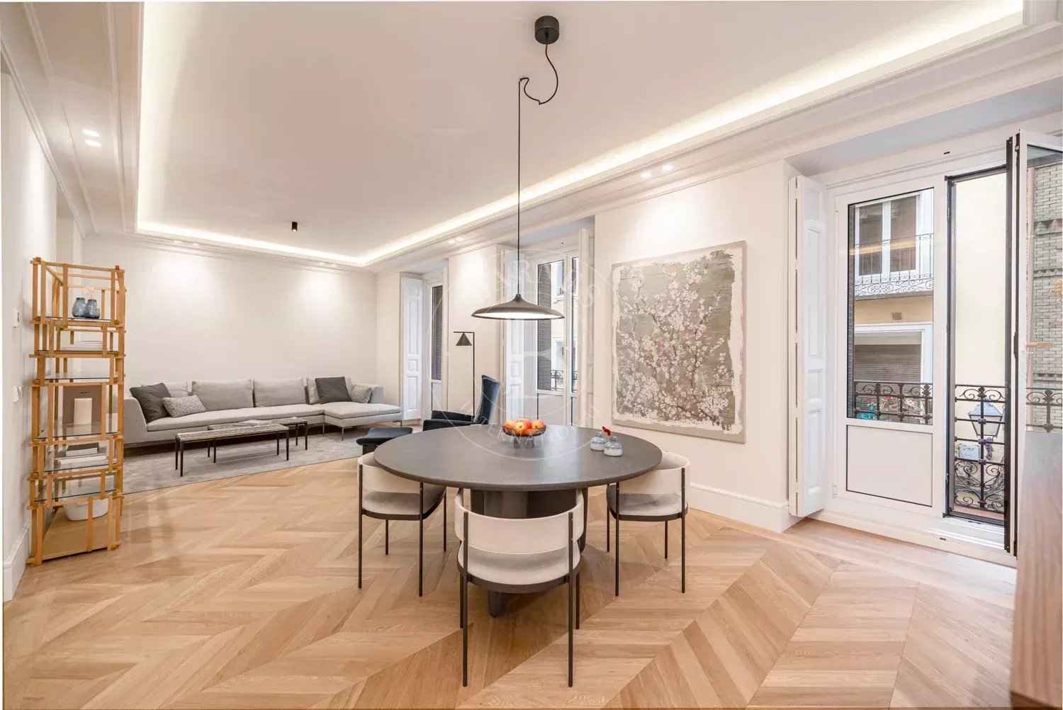 F5beecbb8eb7c2f6dc0a2222816c388d 19a60d13e8 1500 original - Translation missing: en.helpers.application.image_tag.default_alt