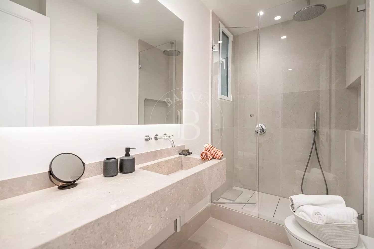 70ee61c1b8dafbc918f17efdc846f703 5fd8ce3f73 1500 original - Translation missing: en.helpers.application.image_tag.default_alt