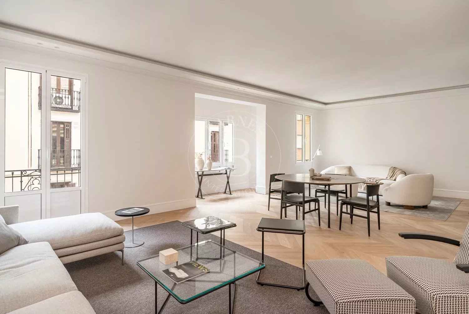 5e930f97c195d1f38676baf20a6fea10 a2f13e515c 1500 original - Attribut alt par défaut.