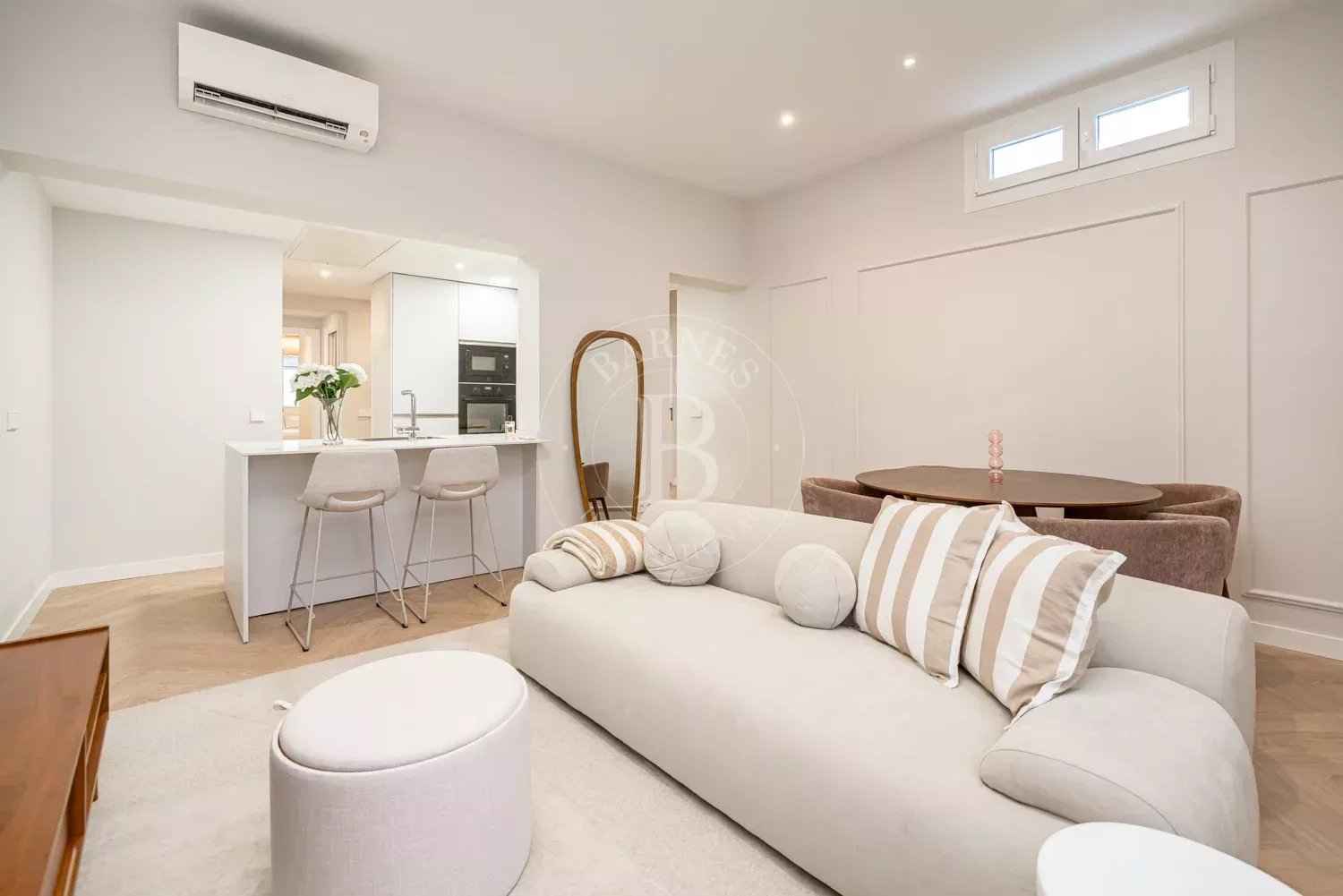 3cdcb65adeb99f3ae8d555b887188408 5e8812e313 1500 original - Attribut alt par défaut.