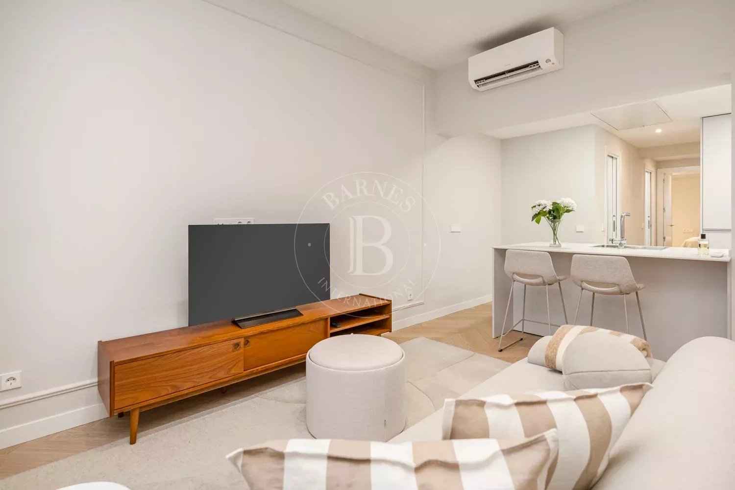 9f0a5cf6489151c40682d2ce5370e6d5 6a15fb5ce7 1500 original - Attribut alt par défaut.