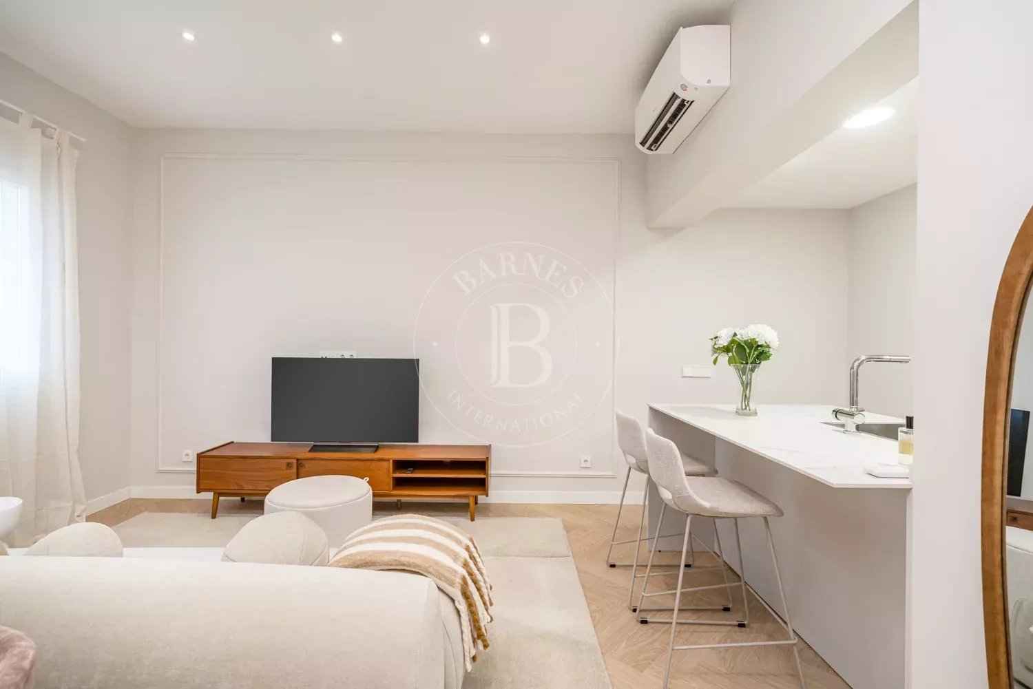 76d88ac3cd90ec49c6ce667efb75184a ff9f511e08 1500 original - Attribut alt par défaut.