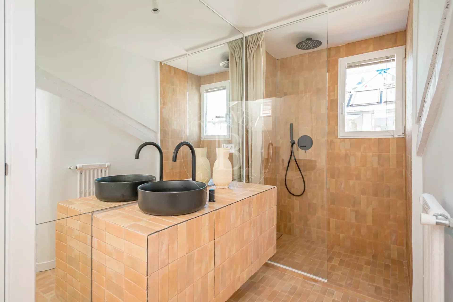 75c5fcc808ec0603f8dea9efd11c47e0 26aa07be42 1920 original - Attribut alt par défaut.