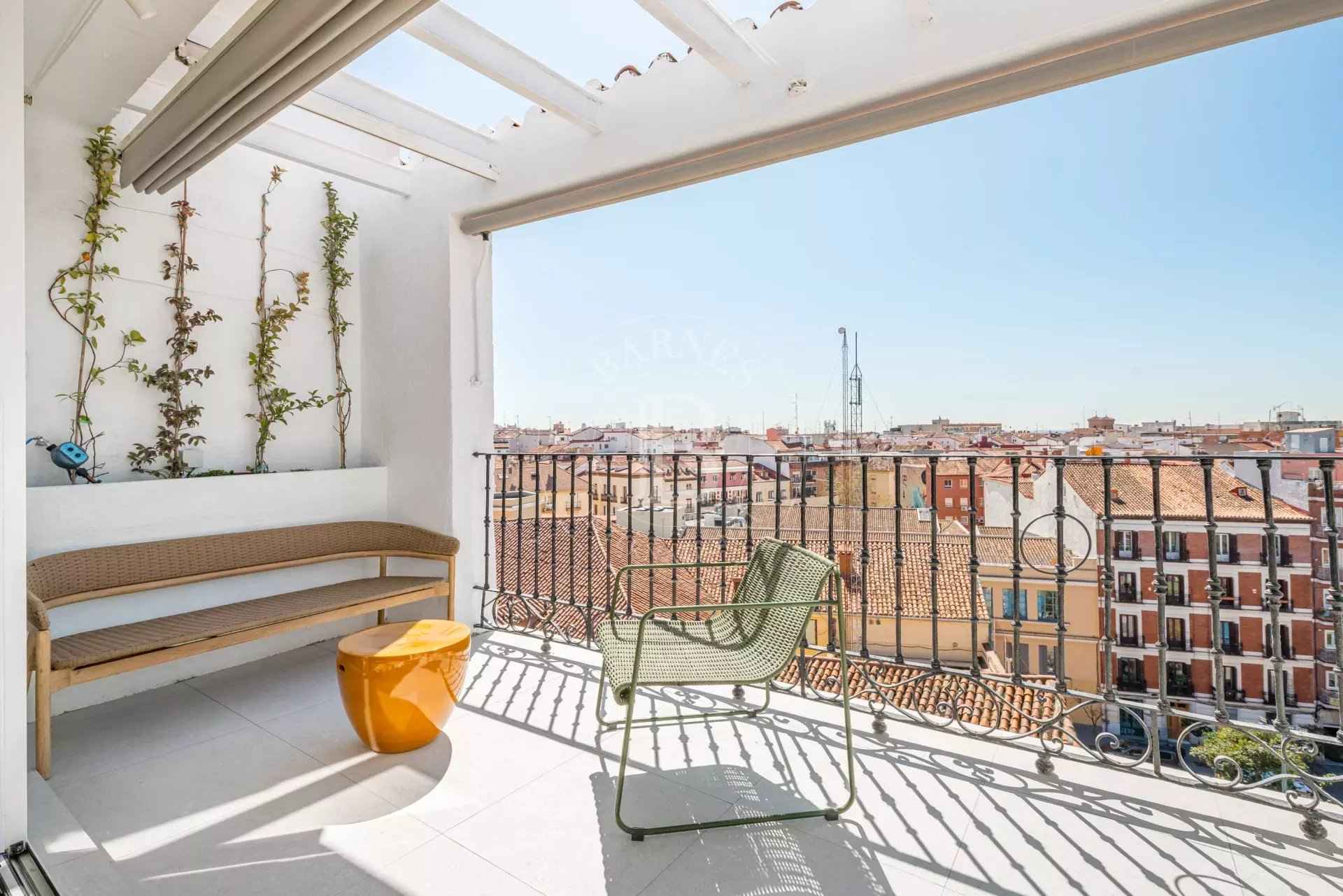 Eb0219687f5b3a290286c3873c5fa995 e93062d2f8 1920 original - Attribut alt par défaut.