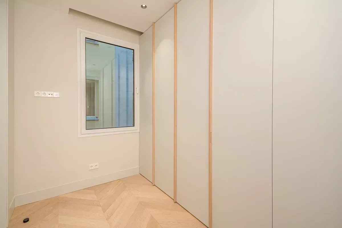 E915ea3c8c3854a70147fcf7581fbe1f c8addb8baa 1200 original - Attribut alt par défaut.