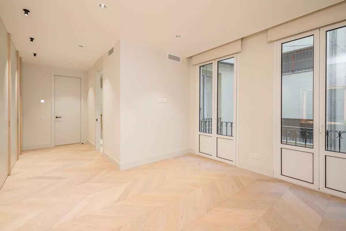 4f0ba3b0c0c15e8ebd5e7b43e747efc8 92ee7cf4d0 1200 original - Attribut alt par défaut.