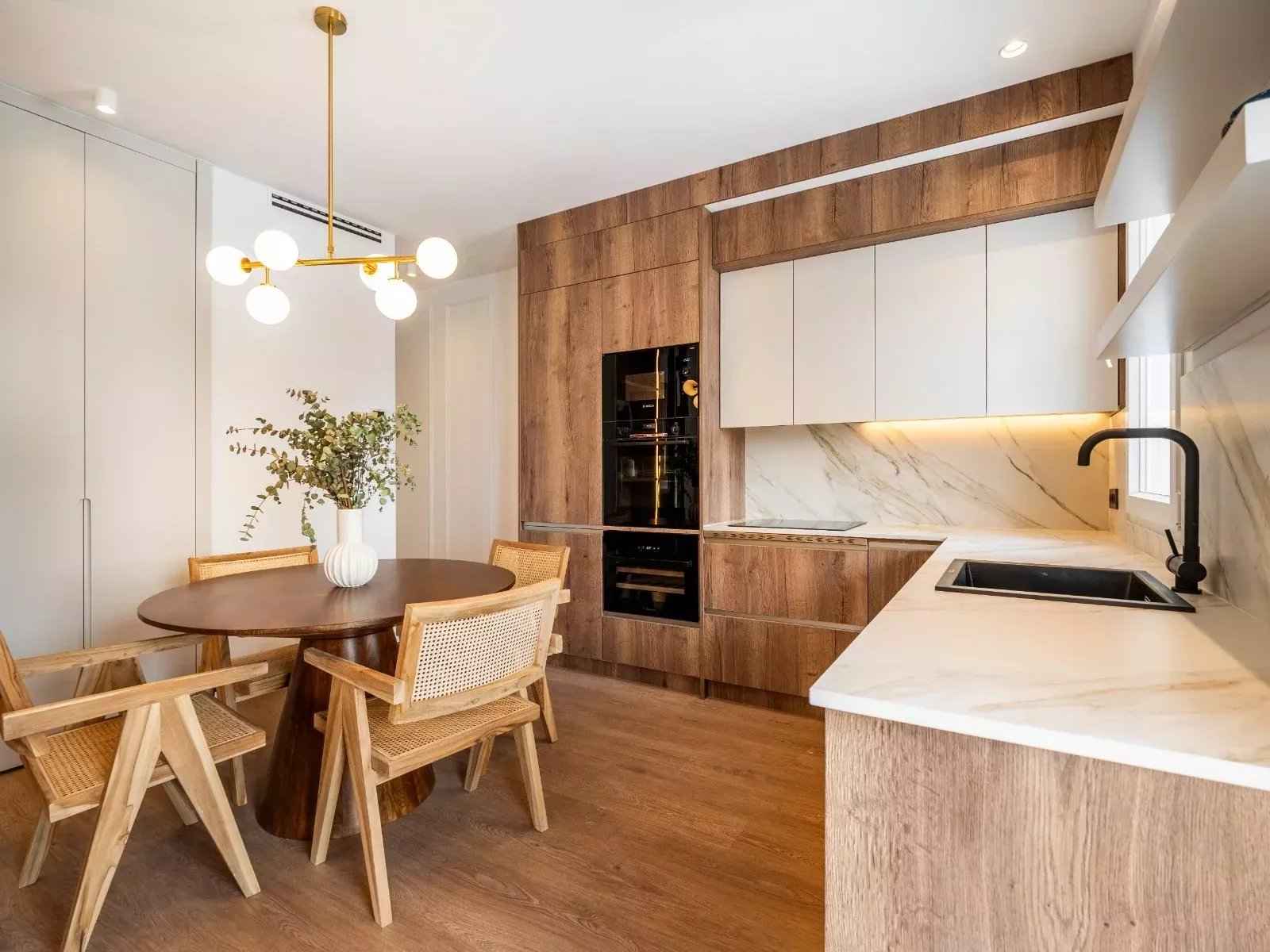 A1960ef524ac338d2b9c4578d951dba0 7b705cd01e 1600 original - Attribut alt par défaut.