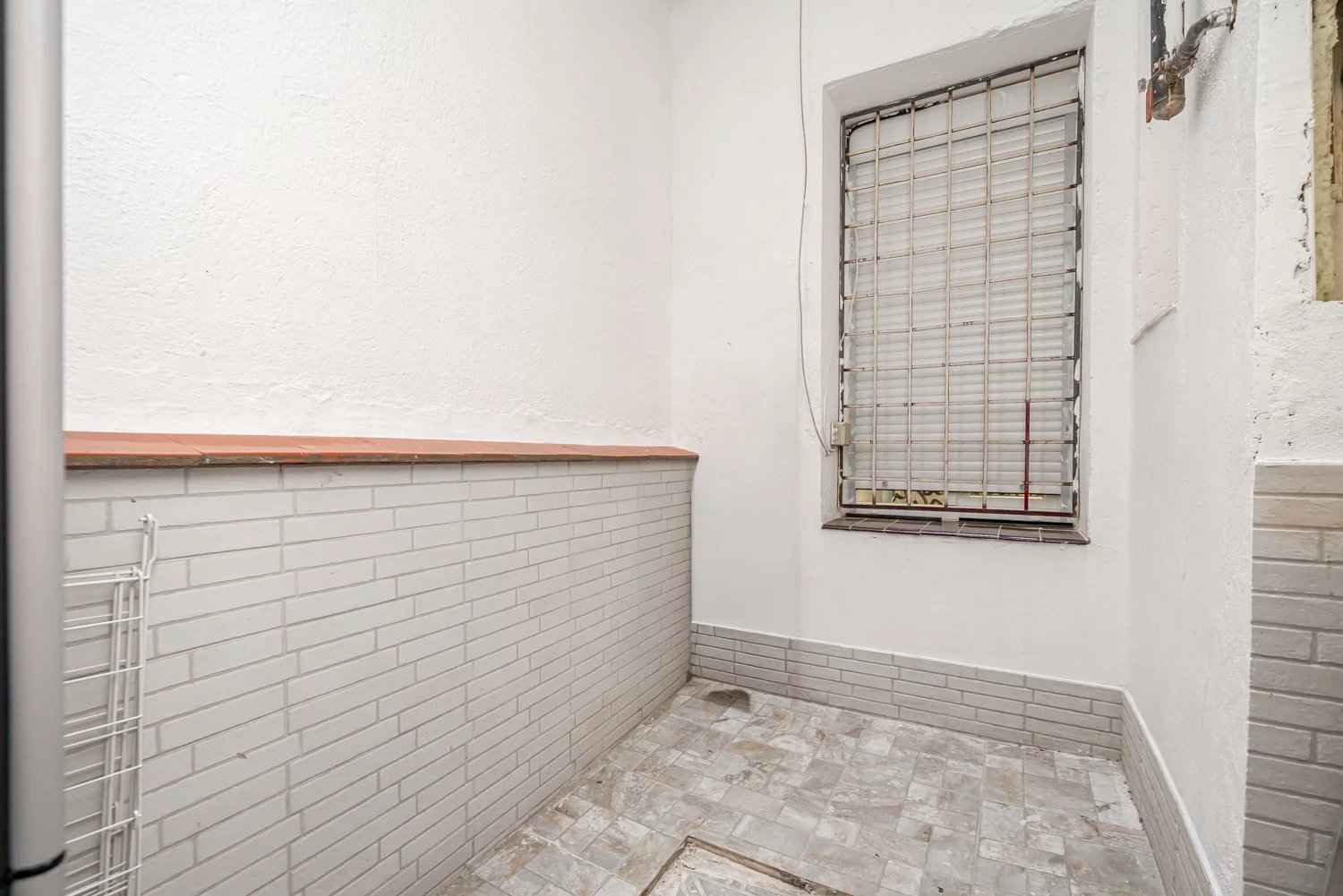 8738484395d3d1dbb866b0fee3b8018a 8b3230131c 1500 original - Translation missing: en.helpers.application.image_tag.default_alt