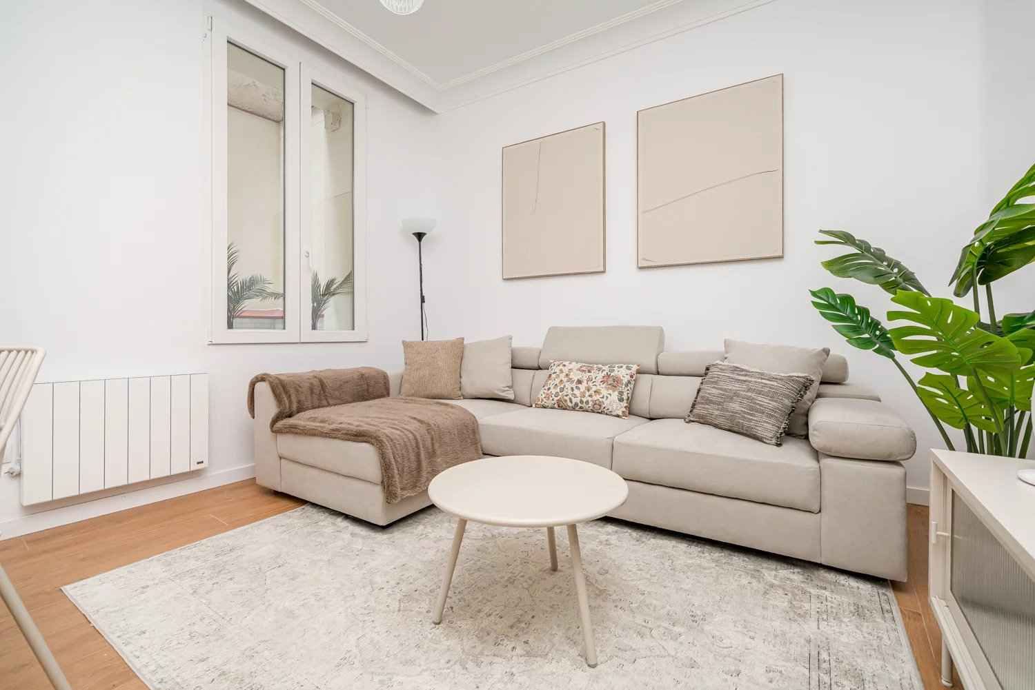 37ced8aff97497890686971aa4b0af59 ad2b2d5f0c 1500 original - Translation missing: en.helpers.application.image_tag.default_alt