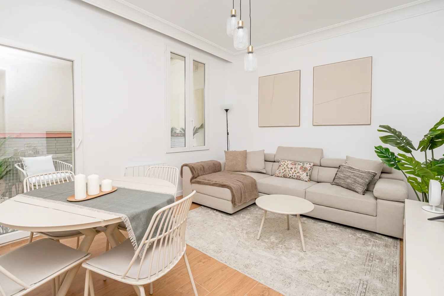 64c6aecb96e476f88fa6bae4b62f247f a46050abee 1500 original - Translation missing: en.helpers.application.image_tag.default_alt