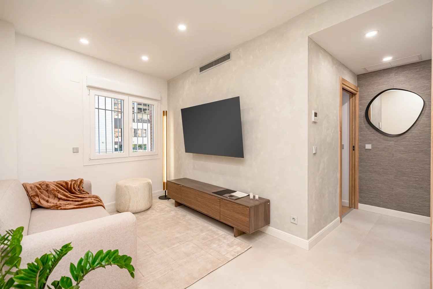 006d6c718ef931a85304af4e4c7c5bcf 4e449c4b47 1500 original - Translation missing: en.helpers.application.image_tag.default_alt