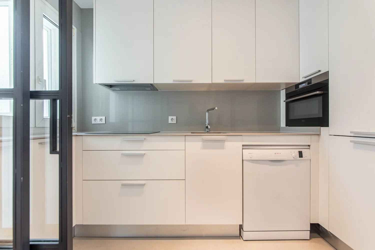 11341a65185042bc9ae0de343c7f5c65 d5de1cff2a 1500 original - Translation missing: en.helpers.application.image_tag.default_alt