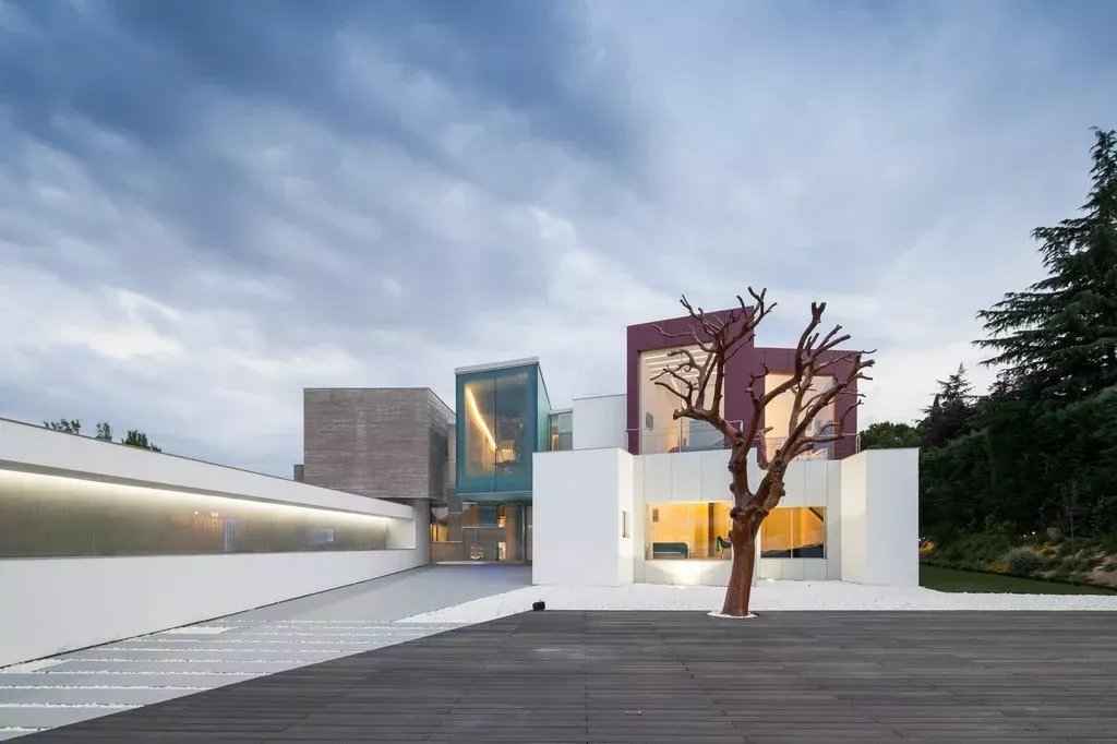 51ea9867e5b050e7bbe79bed0b9f3afd 29f7d62c58 1024 original - Attribut alt par défaut.