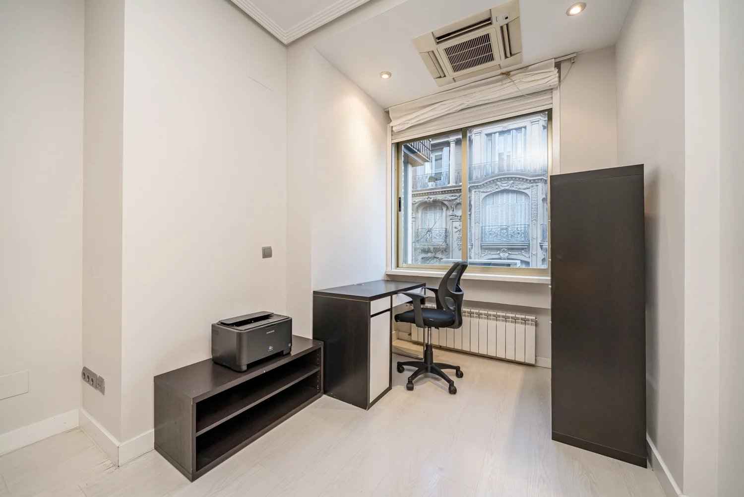 67750e0c178986377cad67e16f0beaf1 5f8c4eb5cc 1500 original - Attribut alt par défaut.