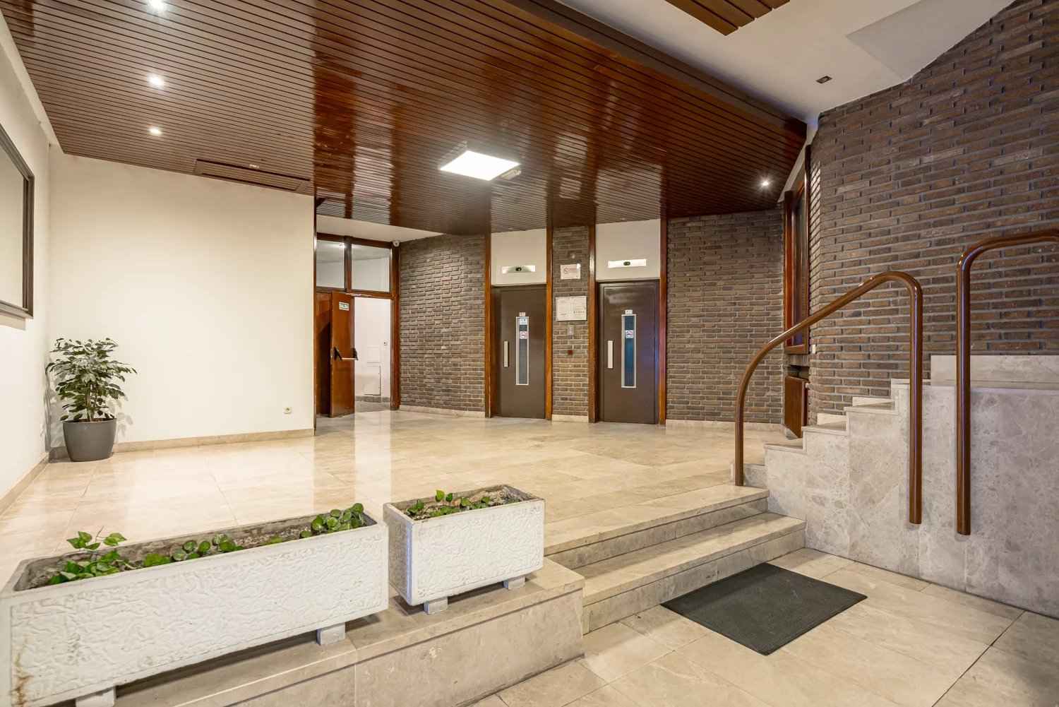 8b31f99cd9e3c73252552df49ddb6799 acd12fb667 1500 original - Attribut alt par défaut.