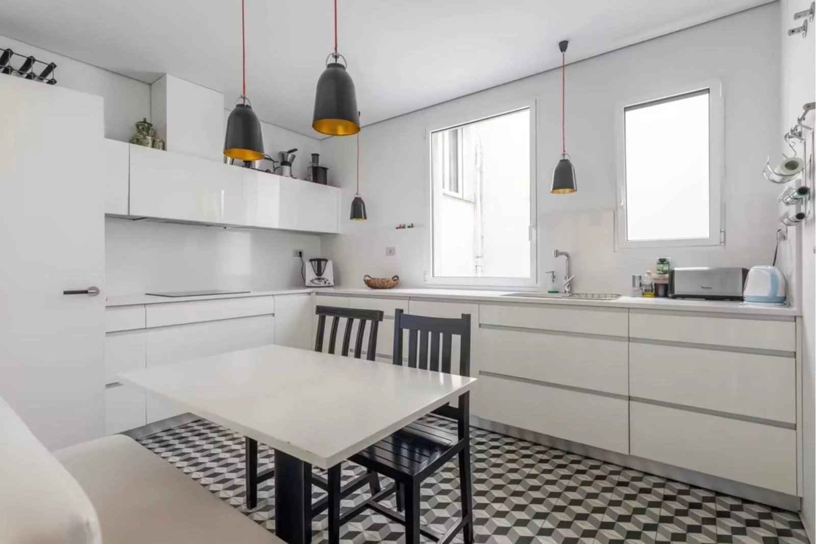 010df726988d00f8ba61341e66b841ea 384c881349 1600 original - Attribut alt par défaut.