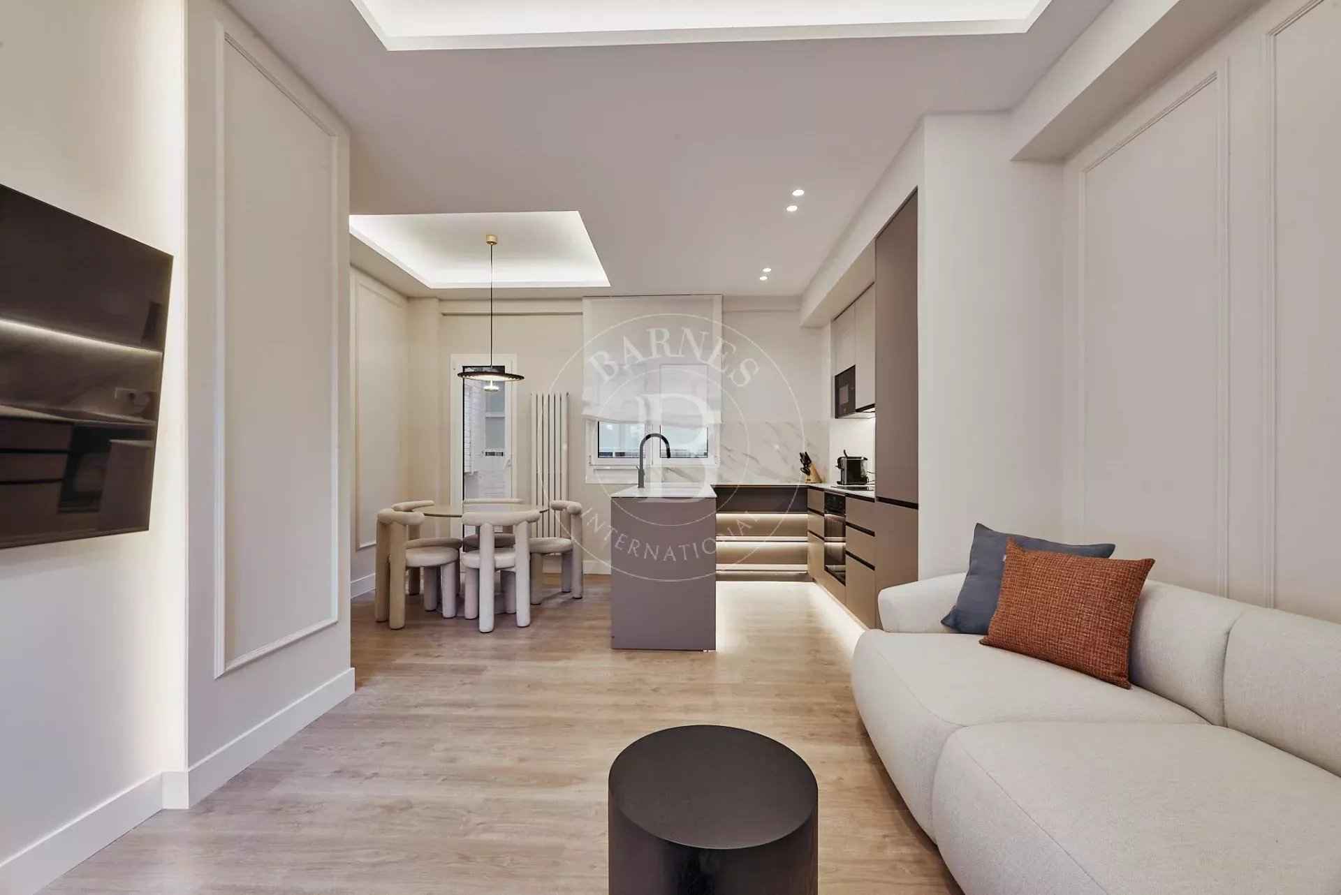 Ab32ff2454813681ae220093436852ee 3f2d64032a 1920 original - Attribut alt par défaut.