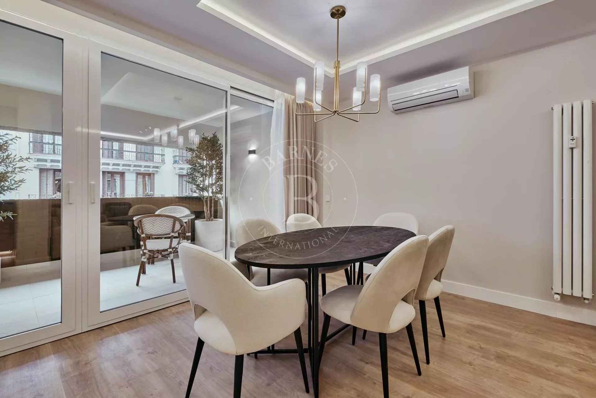 501bba38ddf05c5b42da8e219a564bfb dc8c2415c0 1920 original - Attribut alt par défaut.