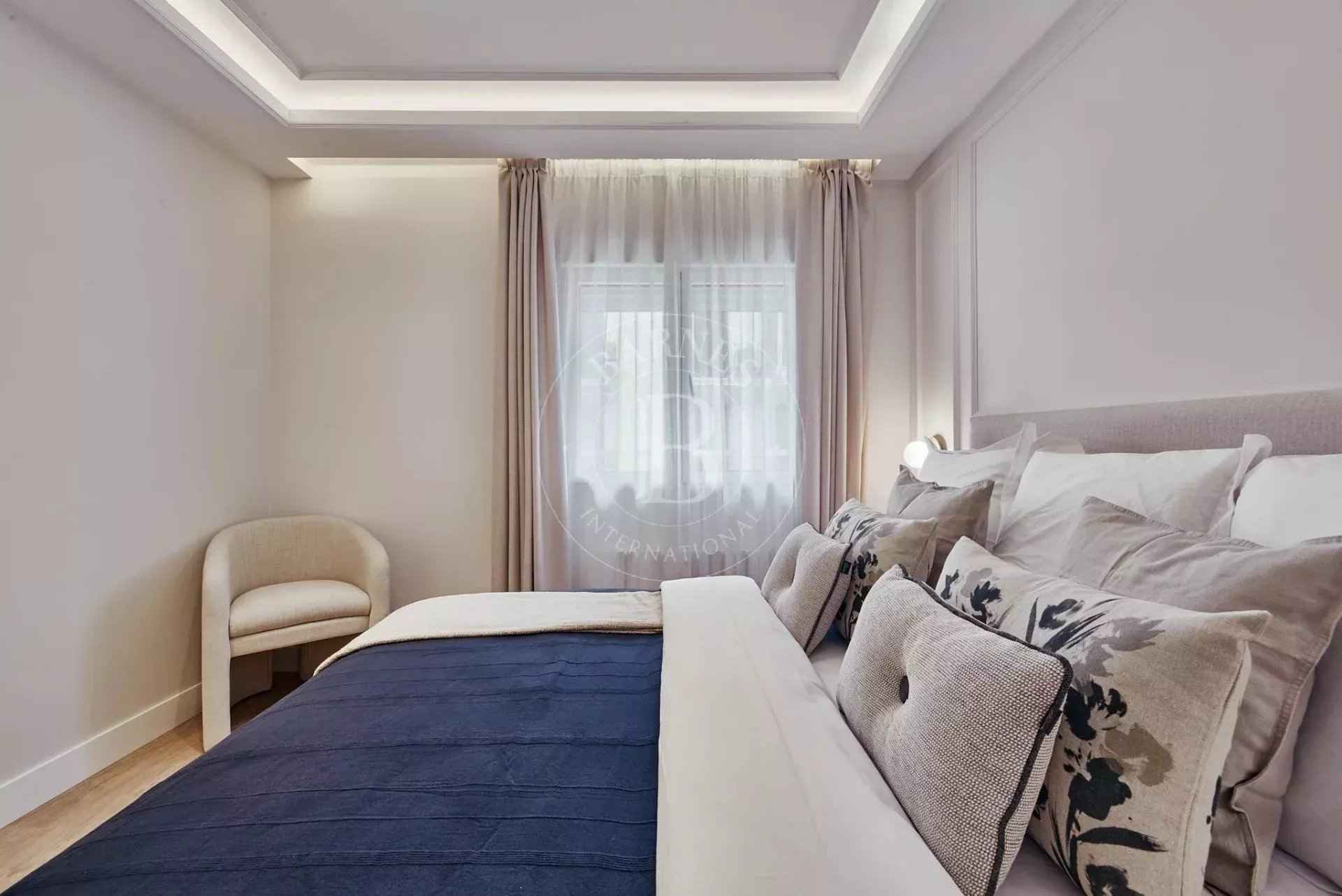 257370c596898a2a2d9763d6801d3217 cb9b50b06f 1920 original - Attribut alt par défaut.