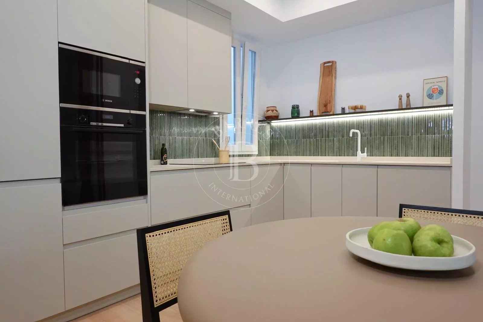 5ab52814bd3c3b1fab4c36159304fe15 3717a50184 1600 original - Attribut alt par défaut.