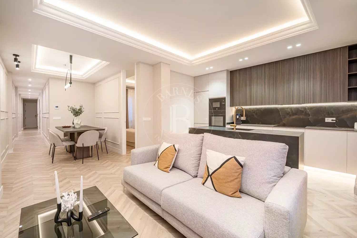 2cb805ae97fd48c2d80f2aa8b3adbe13 42ef3156fa 1500 original - Translation missing: en.helpers.application.image_tag.default_alt