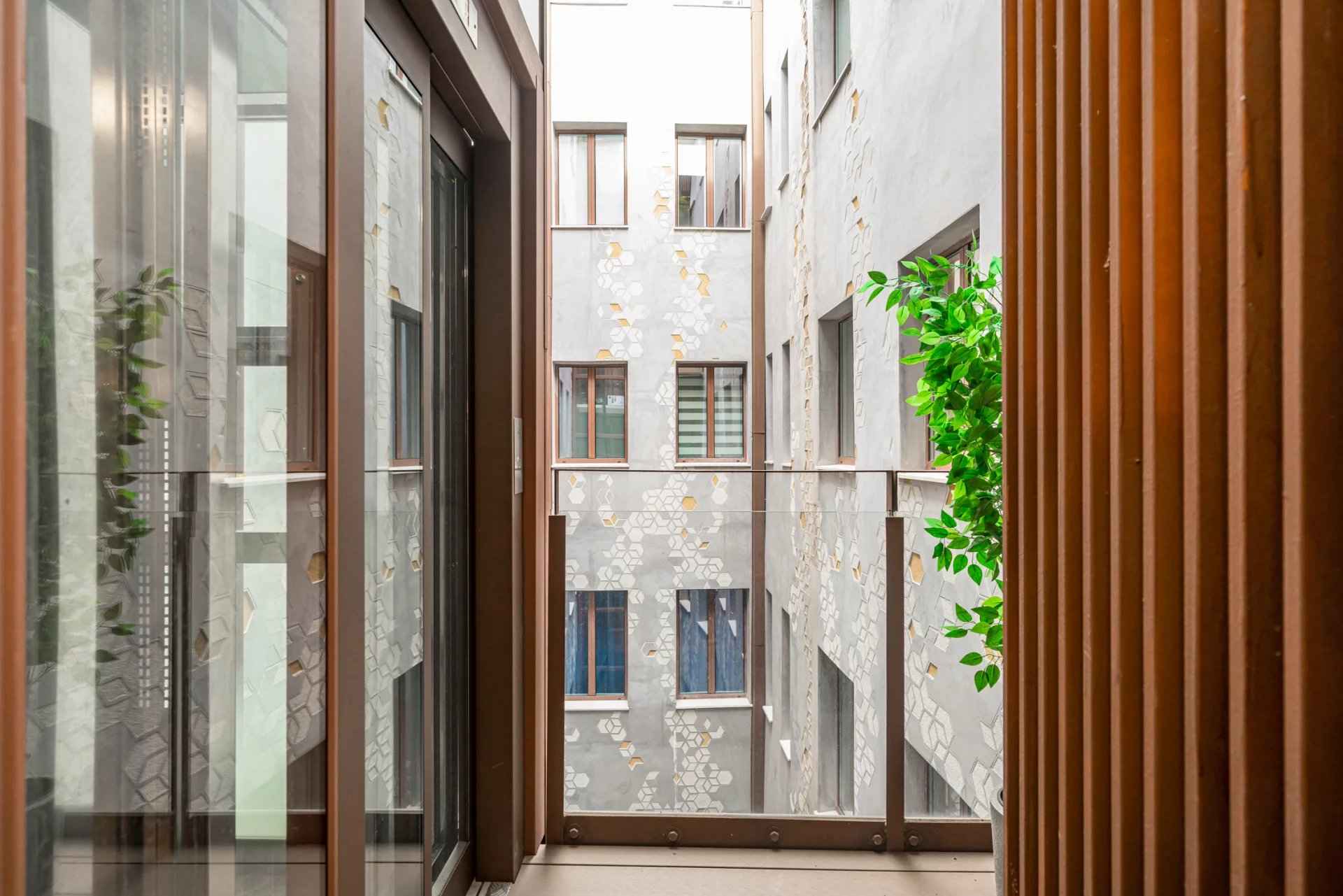 46363df85420893b91b8dbd680c6fb3a a0421e3a1a 1920 original - Translation missing: en.helpers.application.image_tag.default_alt