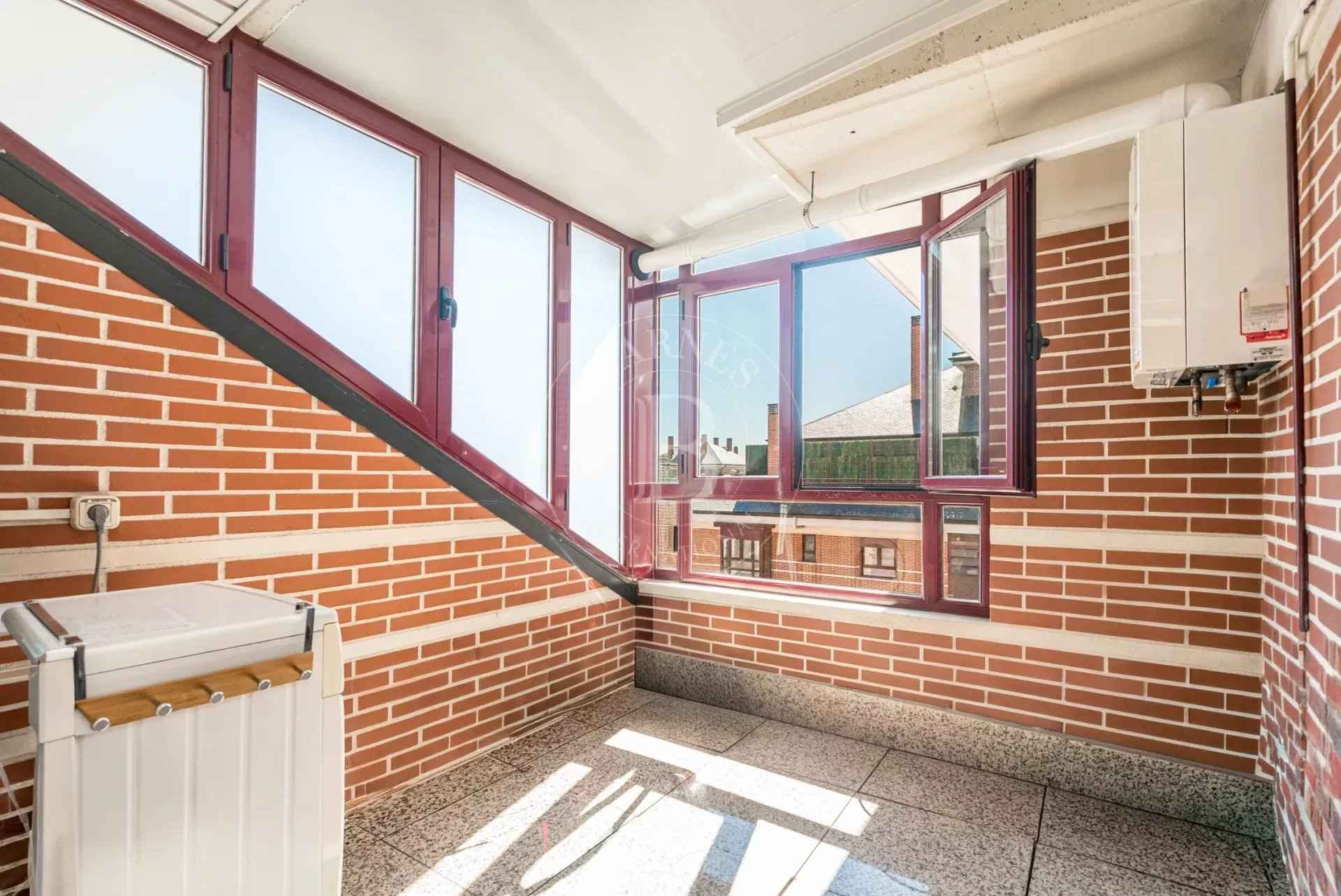 D0b244cf72976744ec85454012921173 06de5af4a1 1920 original - Translation missing: en.helpers.application.image_tag.default_alt