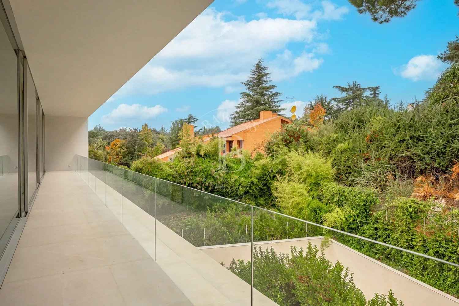 9d21ad782335996e0b7a1ed4b37c360c eddf0872c8 1500 original - Attribut alt par défaut.