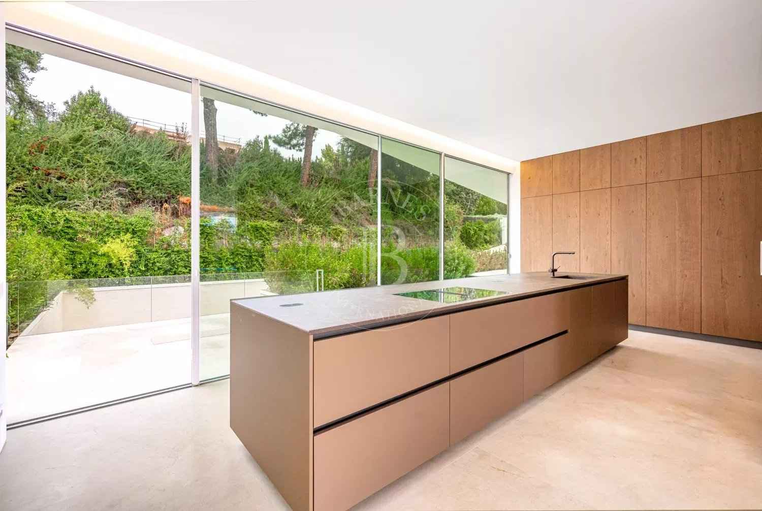 D6b47d56323eb89d497aec5365a1d269 b761513f06 1500 original - Attribut alt par défaut.