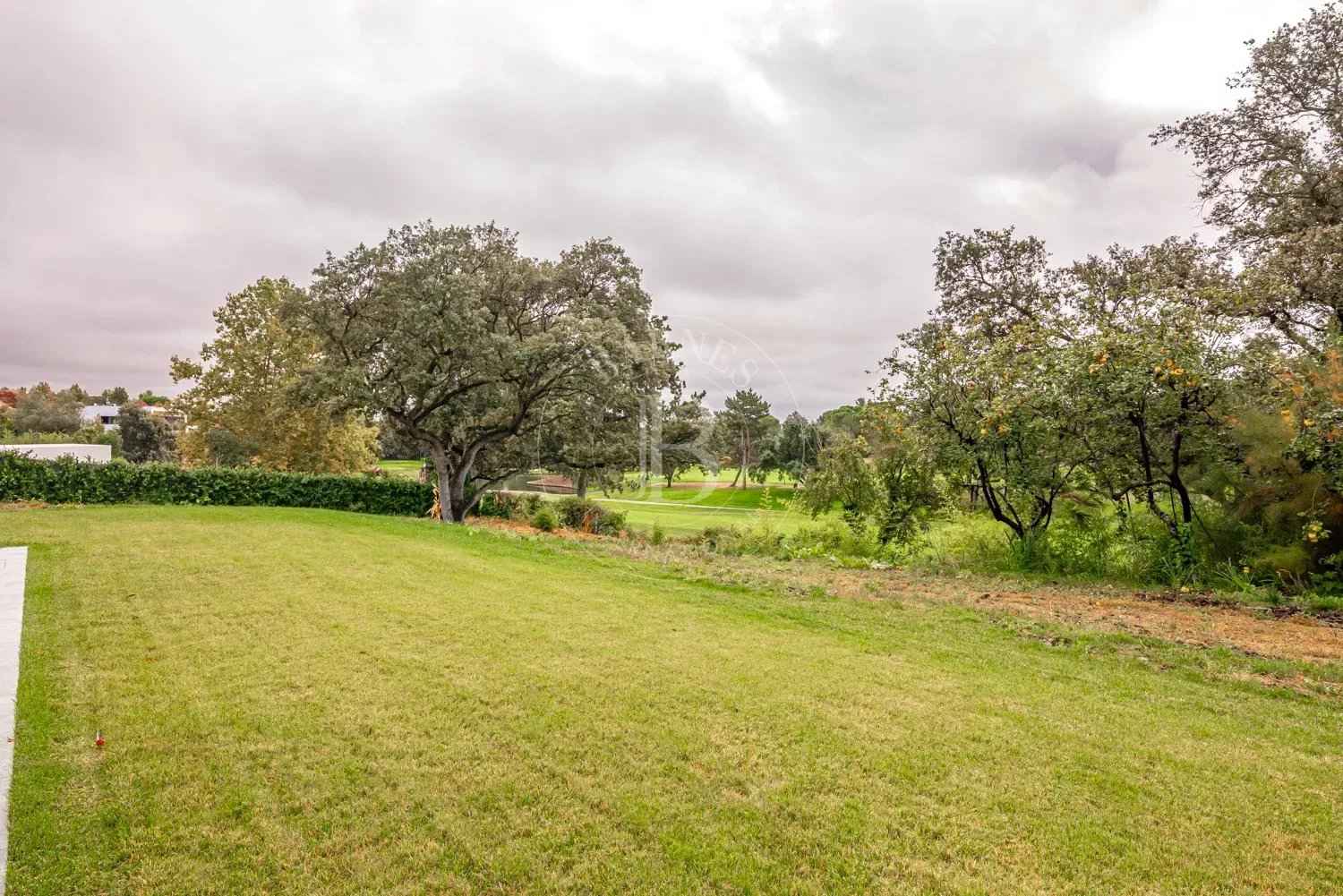 9d41ed747ae07de7525a3224a3784e57 e5e5932e32 1500 original - Attribut alt par défaut.