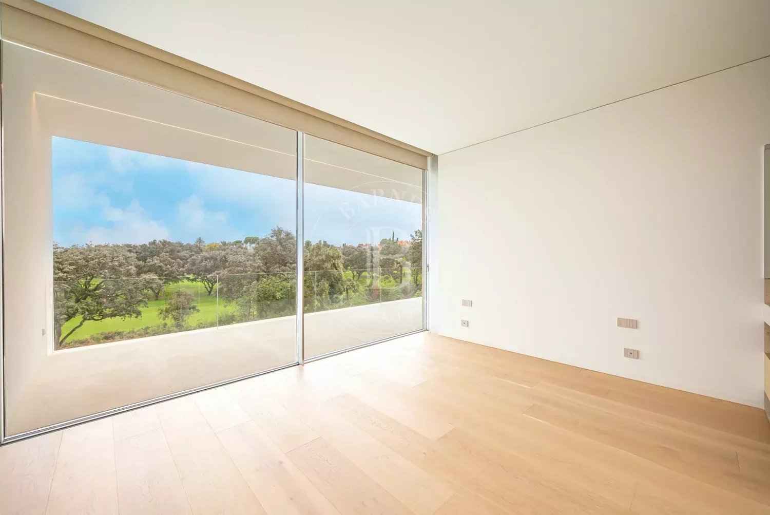 A1836f81793858114a8d98d0d98baff9 9d998d3639 1500 original - Attribut alt par défaut.