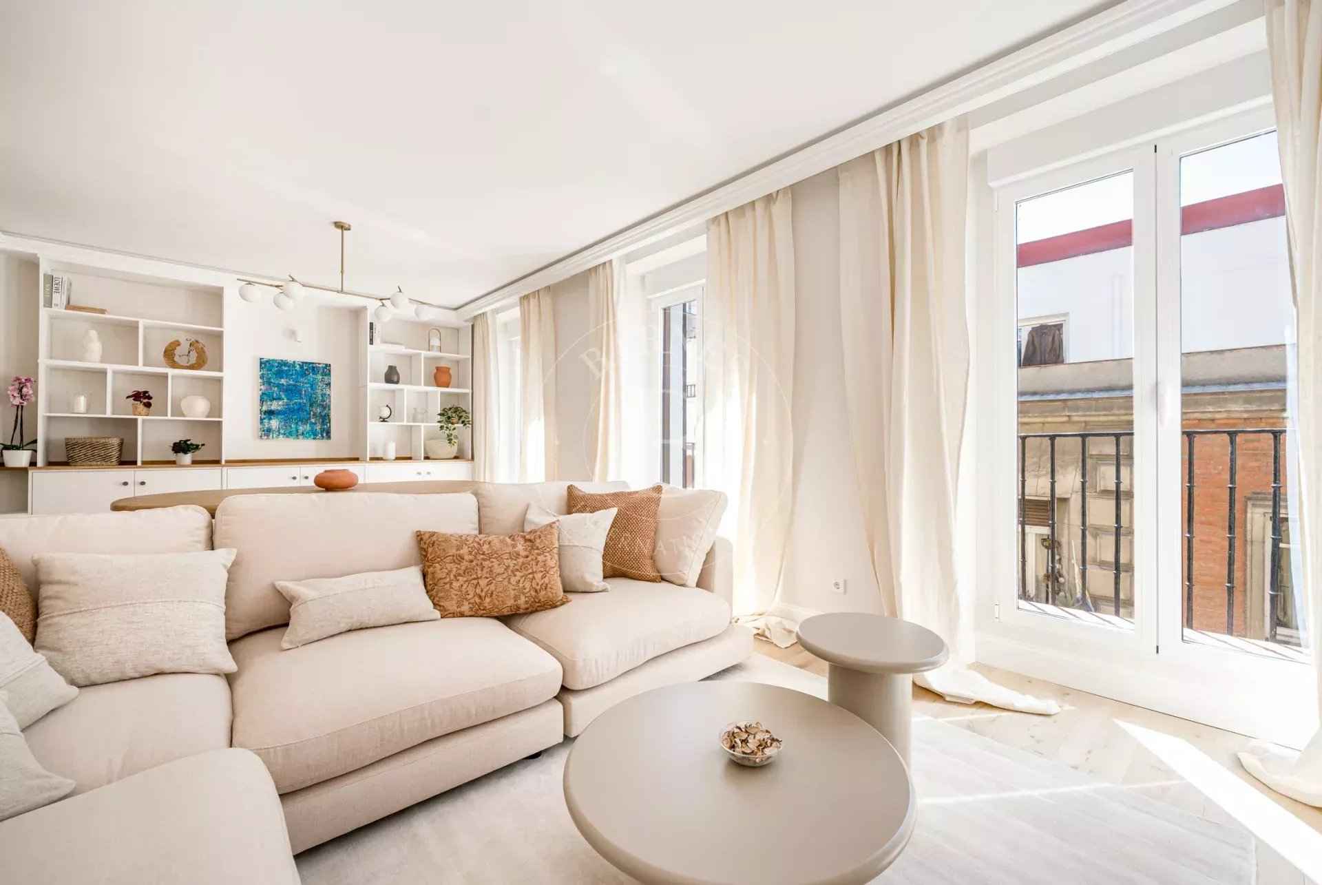 6abbe70b1441eea225d79103325614c4 7a68560eea 1920 original - Attribut alt par défaut.