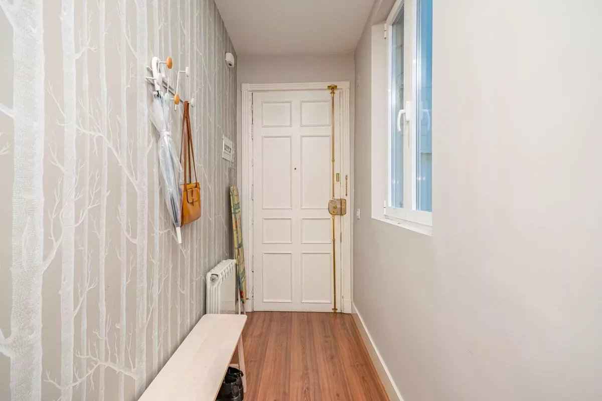 3bf09fb7b2c269c42a17a5df00bdead2 8afc2bb7c1 1200 original - Translation missing: en.helpers.application.image_tag.default_alt