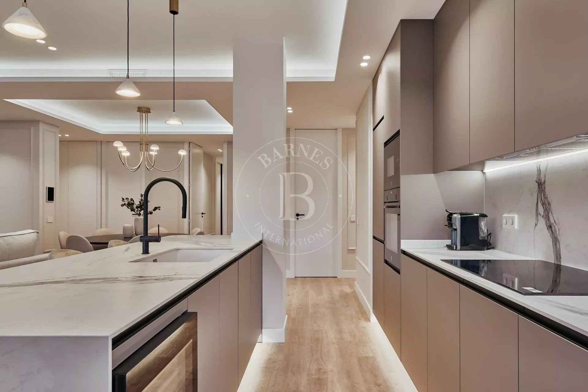 8c4f0062beb1a69f2775045ffe9957df 098ec8edc4 1920 original - Attribut alt par défaut.