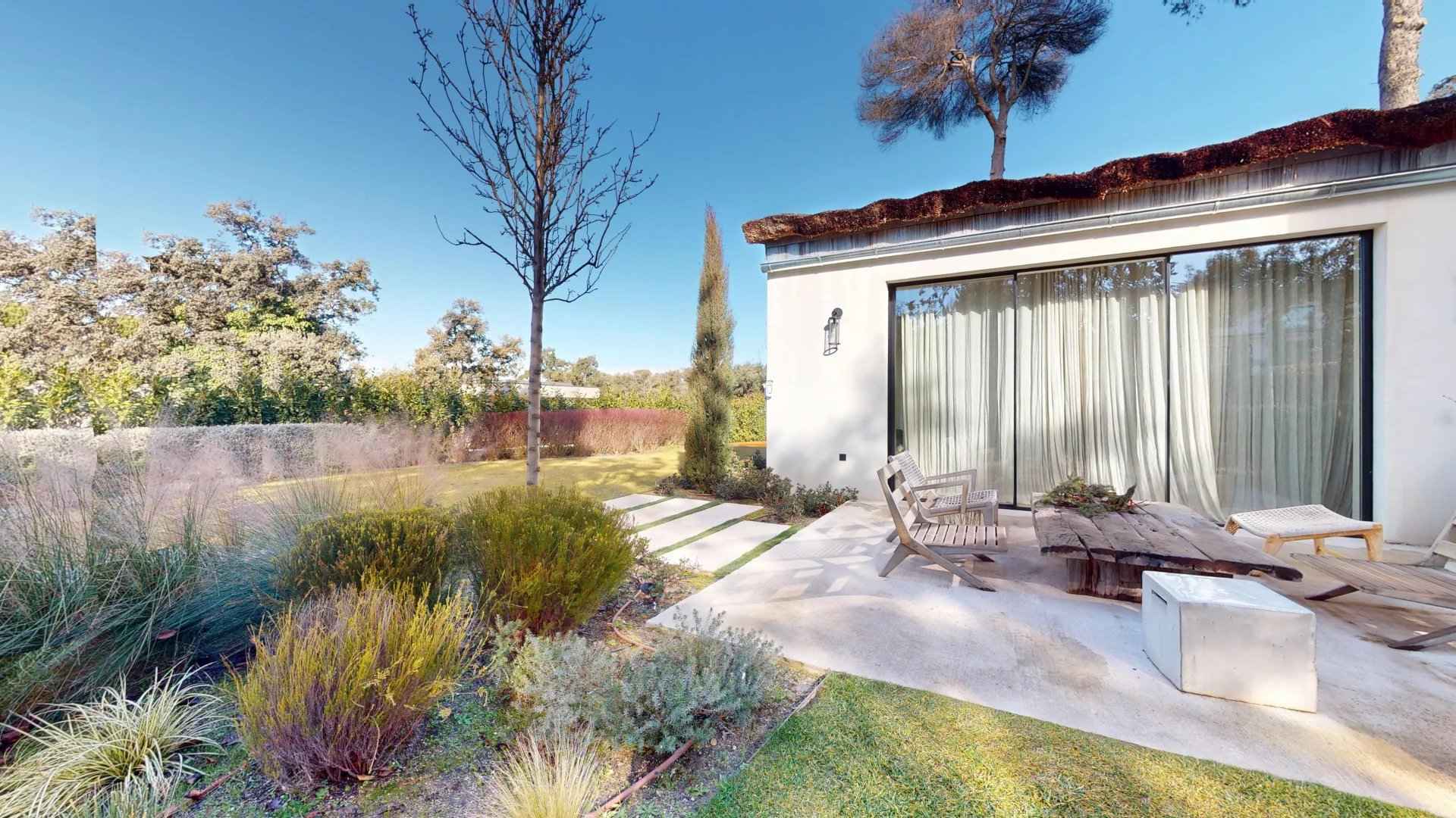 Ca721dedb01c4d277d17ab40830dbbab fe4dcf6310 1920 original - Attribut alt par défaut.